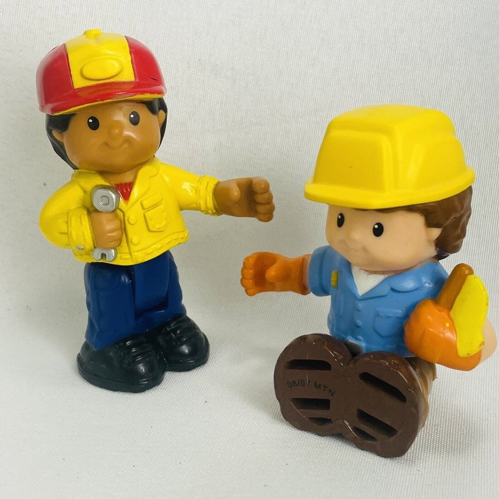 2 Fisher Price Little People Construction Mechanic Toy Figure Lot of 2 Roberto - Picture 7 of 11